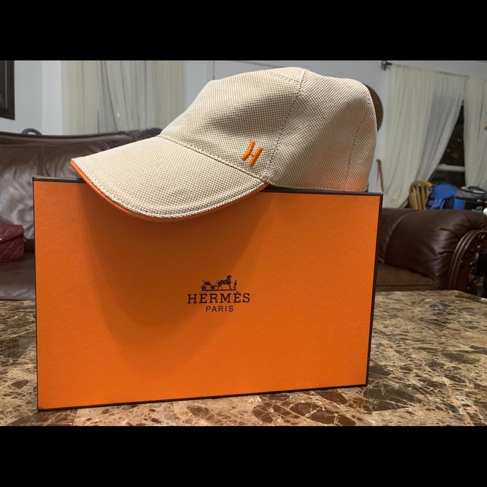 Hermès hat
